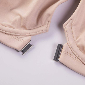 <span class=keywords><strong>Reggiseno</strong></span> con Chiusura Frontale Senza Imbottitura con Ferretto di Supporto per Seno Abbondante <span class=keywords><strong>Minimizer</strong></span> Plus Size - Product Image 5