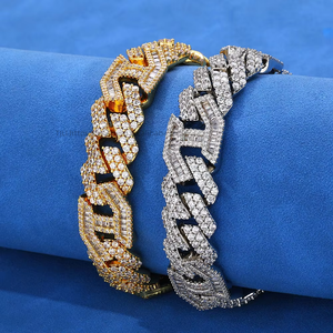 เครื่องประดับฮิปฮอป สร้อยข้อมือทรงคิวบา ลายจมูกหมู 15 มม. ประดับเพชรซิคอน  แทนจิง - Product Image 1