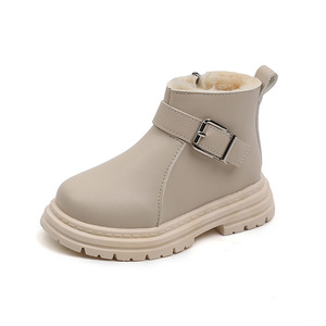 Nouvelles bottines de style britannique pour garçons et filles, bottes de neige à semelle souple, bottes chaudes en fourrure pour enfants, mode tendance - Product Image 5