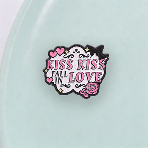 Broche émaillée à motif floral romantique avec texte, design unique, pour vêtements et sacs, badge décoratif - Product Image 1