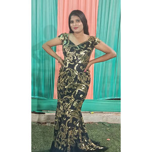 ชุดเดรสทรงปลายหางปลาคุณภาพส่งออกพรีเมียม พร้อมลายปักสีดำ ทรงชาราร่า - Product Image 1