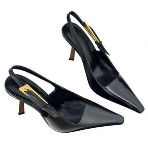 Chaussures habillées sexy pour femmes, style Mary Jane, à bout pointu, avec boucle, talons fins de 5 cm, découpes latérales métalliques, vente en gros - Product Image 1