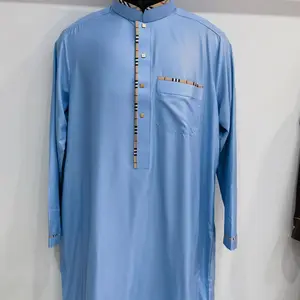 Ropa musulmana tradicional Calidad Abaya Dubai Robe Hombre islámico Vestidos Arabia Saudita Marroquí Kaftan Thobe para hombres