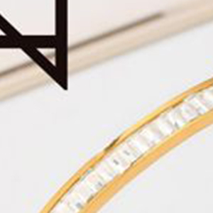 Bracciale in Acciaio Inossidabile con Diamante Quadrato Placcato Oro Minimalista Unisex per Uso Quotidiano - Product Image 4