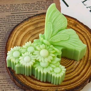 Moule en Silicone Fleur Papillon DIY Moule Papillon Marguerite pour la Fabrication de Bougies Parfumées, Plâtre, Savon, <span class=keywords><strong>Fondant</strong></span> et Décoration de Gâteaux - Product Image 5