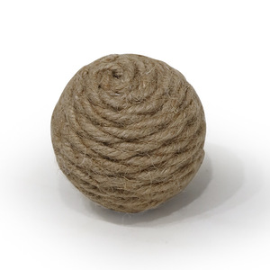 Balle à mâcher en sisal pour chat, jouet d'intérieur durable pour chats, petite taille - Product Image 3