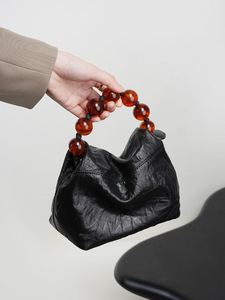 Sac seau en cuir de vachette première couche, design spécial, avec perles chinoises, poignée pour femme, design personnalisé, style niche - Product Image 2