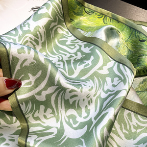 Écharpe carrée en soie de mûrier 100% pure délicate 2025, multifonctionnelle, sacs à main, foulard, bandeau pour femmes - Product Image 3