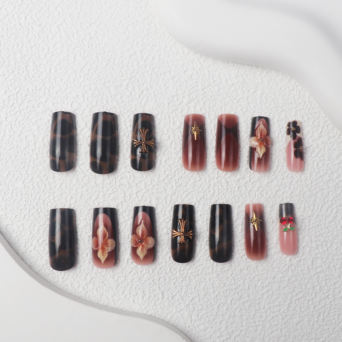 24PCs ABS Material Retro Brown Flower Cherry Rhinestone Pattern Full Cover Fake Nails for Finger Application