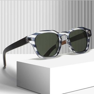 Gafas de Sol Polarizadas con Lentes de TAC y Montura de PC Laminada en Madera, Unisex, Protección UV400, Modernas, para Conducir y Actividades al Aire Libre - Product Image 4