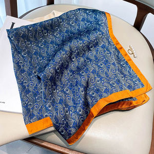 70*70cm sciarpa per capelli in raso di seta personalizzata <span class=keywords><strong>fazzoletto</strong></span> <span class=keywords><strong>da</strong></span> donna stampato Bandana a <span class=keywords><strong>testa</strong></span> quadrata femminile marmitta per collo piccolo hijab lady girl - Product Image 2