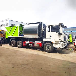 รถบรรทุก HOWO 8x4 8 ลูกบาศก์เมตร สำหรับงานแอสฟัลต์ 12 แมคคาดัม รถปูยางมะตอยแบบซิงโครนัส รถซีลกรวดแบบซิงโครนัส สำหรับงานบำรุงรักษาถนน - Product Image 1