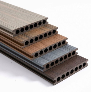 Nouvelle conception de planche de terrasse en WPC co-extrudé, ignifuge, antidérapante, imperméable, écologique, résistante à l'humidité, résistante aux fissures, villa, <span class=keywords><strong>piscine</strong></span> - Product Image 4