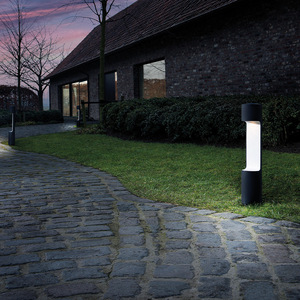 Lampe de jardin extérieure IP65 étanche en aluminium pour allée de jardin, villa, aménagement paysager - Product Image 1
