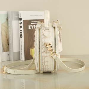 Sac à main personnalisable en cuir de crocodile véritable blanc – Sac de luxe à porter à l'épaule, en bandoulière et à la main |   Sac de créateur OEM - Product Image 3