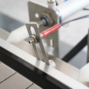 Machine de remplissage verticale durable avec vis d'alimentation pour poudres d'édulcorants, conservateurs, colorants et cosmétiques - Product Image 3