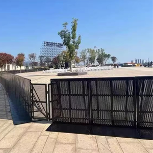 Barriera per il Controllo della Folla in Acciaio Verniciato a Polvere con Modellazione 3D, Antiruggine, a Montaggio Rapido, per Concerti, Certificata <span class=keywords><strong>CE</strong></span> ISO, Vendita Diretta dalla Fabbrica - Product Image 1