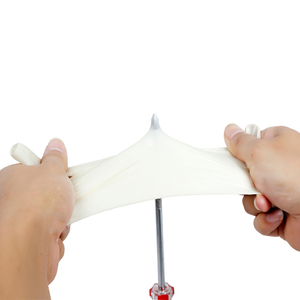 Gants d'examen jetables en latex sans poudre, épaisseur 5 MIL, longueur 24 CM, bord coupé, manchette lisse, usage général, fabriqués en Malaisie - Product Image 4