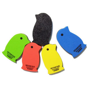 Gomme magnétique personnalisée en <span class=keywords><strong>feutre</strong></span> EVA pour tableau <span class=keywords><strong>blanc</strong></span>, motif pingouin, pour enfants, vente en gros, pas cher, pour bureau et école - Product Image 1