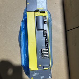 Amplificateur servo FANUC A06B-6114-H210 SERIES SERVO DRIVE - Product Image 2