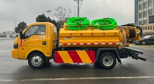 Camión de Succión de Aguas Residuales Dongfeng de 6 Ruedas con Chasis de Perfil Bajo, Acceso a Garajes Subterráneos, Eliminación Eficiente de Residuos, Sistema de Bomba de Alto Vacío - Product Image 4