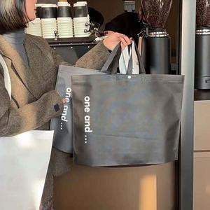 Bolsa de compras plegable no tejida con logotipo impreso personalizado de buena venta reciclable y reutilizable con botón - Product Image 3