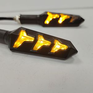 Luz de Advertencia LED Universal de 12V para Motocicleta, con Señal de Giro Secuencial en Forma de Espiga, de ABS, para Mejora y Reequipamiento - Product Image 1