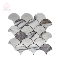 Mosaïque de marbre naturel à découpe en arc unique pour crédence de cuisine et rénovation de salle de bain, compatible OEM