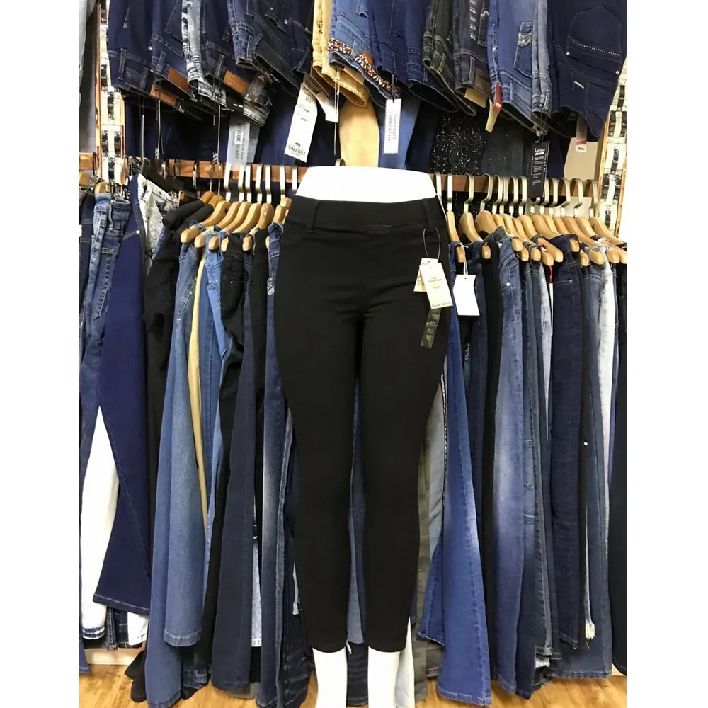 Billig gemischt hundert Designs Aktien Rabatt Blue Jeans Frauen Kleidung Großhandel
