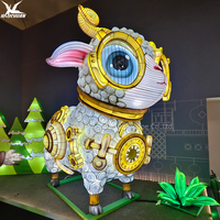 Lanterne en soie animale style cyberpunk, lanterne LED artisanale en fil de fer pour exposition lumineuse immersive en centre commercial et spectacle nocturne