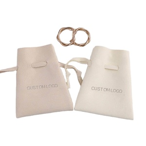 Pochette en velours personnalisée avec logo pour bijoux, petit sac à cordon pour rangement de cadeaux, pochette à cordon pour emballage de bijoux en gros - Product Image 1