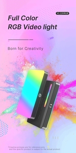 ไฟวิดีโอ LED <span class=keywords><strong>Ulanzi</strong></span> <span class=keywords><strong>RGB</strong></span> <span class=keywords><strong>VL120</strong></span> 2500-9000K ไฟเติมแบบพกพาขนาดเล็กสำหรับกล้อง/วิดีโอบล็อก พร้อมพอร์ตจ่ายไฟ Type-C - Product Image 2
