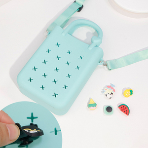 Nouveau Design 2025 Sac de Plage <span class=keywords><strong>en</strong></span> Silicone Petit Sac à Main à Trous pour Filles avec Breloques Offertes Vente <span class=keywords><strong>en</strong></span> <span class=keywords><strong>Gros</strong></span> - Product Image 5