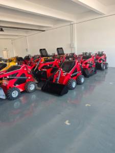 Semua medan S360 <span class=keywords><strong>Mini</strong></span> <span class=keywords><strong>Loader</strong></span> 25 ° tingkat 900kg berat operasi stabil di tanah yang tidak rata - Product Image 6