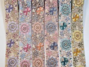 Proveedor de India, Encaje Floral de Hermoso Diseño, Tela Ligera con Adornos de Encaje, Malla Suave para Vestidos de Mujer - Product Image 3