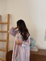 Abaya de luxe islamique pour femmes, en polyester, style Dubaï, jupe élégante à col en V orné de perles, robe longue à manches, fabriquée en Chine