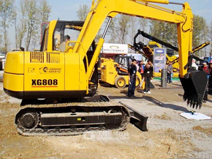 Excavadora XG815 de 14 Toneladas con el Mejor Servicio para Exportación - Product Image 2