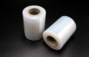 <span class=keywords><strong>Film</strong></span> laminé PE résistant aux hautes températures (121 degrés), transparent, de qualité alimentaire, pour l'emballage du lait de soja et des repas prêts à consommer - Product Image 1
