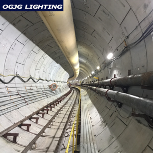 IP67 20W 40W LED Ngoài Trời Nhôm Tuyến Tính Tri Bằng Chứng Chiếu Sáng Kính Cường Lực Ống Kính Không Thấm Nước Batten Đèn LED Đường Hầm Đèn - Product Image 4