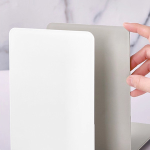 FOSKA 3 couleurs, serre-livres en métal robuste et résistant pour garder tous vos livres bien rangés et debout avec un fond stable et antidérapant - Product Image 4