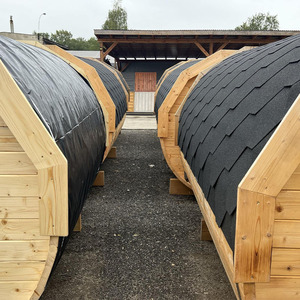 Moderne 3-Personen Redwood Barrel Sauna Großhandels preis Mit <span class=keywords><strong>Bluetooth</strong></span> Audio Spire Dach Glastür Konstruierte Red Cedar Pine - Product Image 4