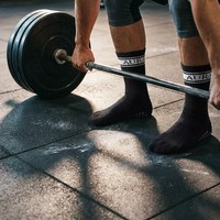Chaussettes de sport respirantes et antidérapantes à logo personnalisé, idéales pour l'entraînement – Nouvelle collection en promotion
