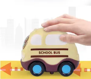 ילדים חדשים למשוך בחזרה מכונית צעצועים קריקטורה למות יצוק אינרציה קטנה מכונית צעצוע בית ספר אוטובוס להגדיר מיני מכונית מירוצים מכונית יום הולדת לילדים