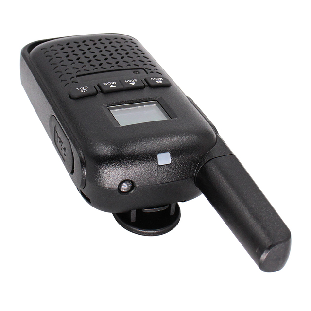AT105 0.5W PMR446 LPD433 Two Way Radio with Whisper Scrambler Function Talkabout Walkie Talkie