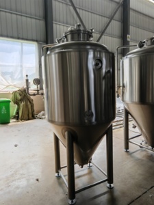 Tanques de Fermentación Isotérmicos de Acero Inoxidable de 600L, Recipientes para Fermentar Cerveza con Aislamiento de Alta Calidad Tonsen - Product Image 5