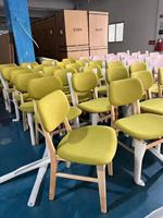 Grande demande Chaise en bois de chêne pour la vente en gros Ensemble table et chaises pour restaurant Salle à manger Salon Chaise empilable Meubles
