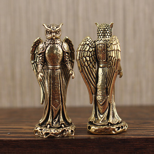 Statuetta di Gufo Profeita in Bronzo - Decorazione Vintage da Scrivania - Ornamento Creativo in Metallo per Ufficio e Casa - Product Image 4