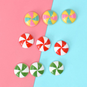 Accesorios navideños de resina, accesorios para dulces navideños, accesorios para manualidades con pegamento, parches para carcasas de teléfonos móviles, accesorios de decoración para vasos de plástico. - Product Image 1