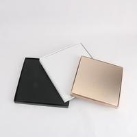 OEM Luxus Kosmetik Geschenk box 3mm dickes Kraft material mit Goldfolie Stempel Prägung Custom Ribbon Verpackung Großhandel