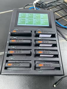 Mini caméra compacte 4G en forme de badge, enregistreur <span class=keywords><strong>vidéo</strong></span> HD F1, prise en charge WiFi et Bluetooth, fonction interphone PTT, fonction SOS, capteur CMOS, carte SD, étanche IP66 - Product Image 6